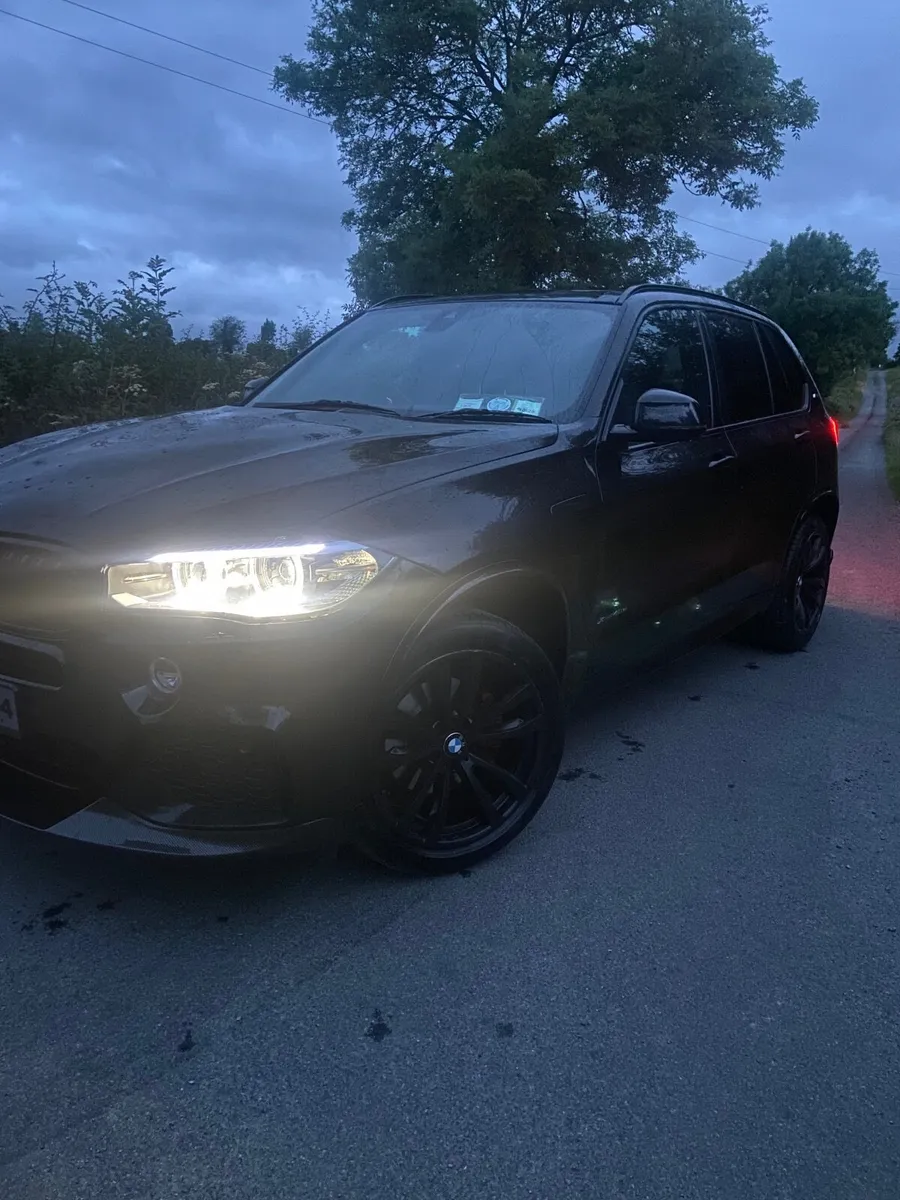 BMW X5 2017 - Image 1