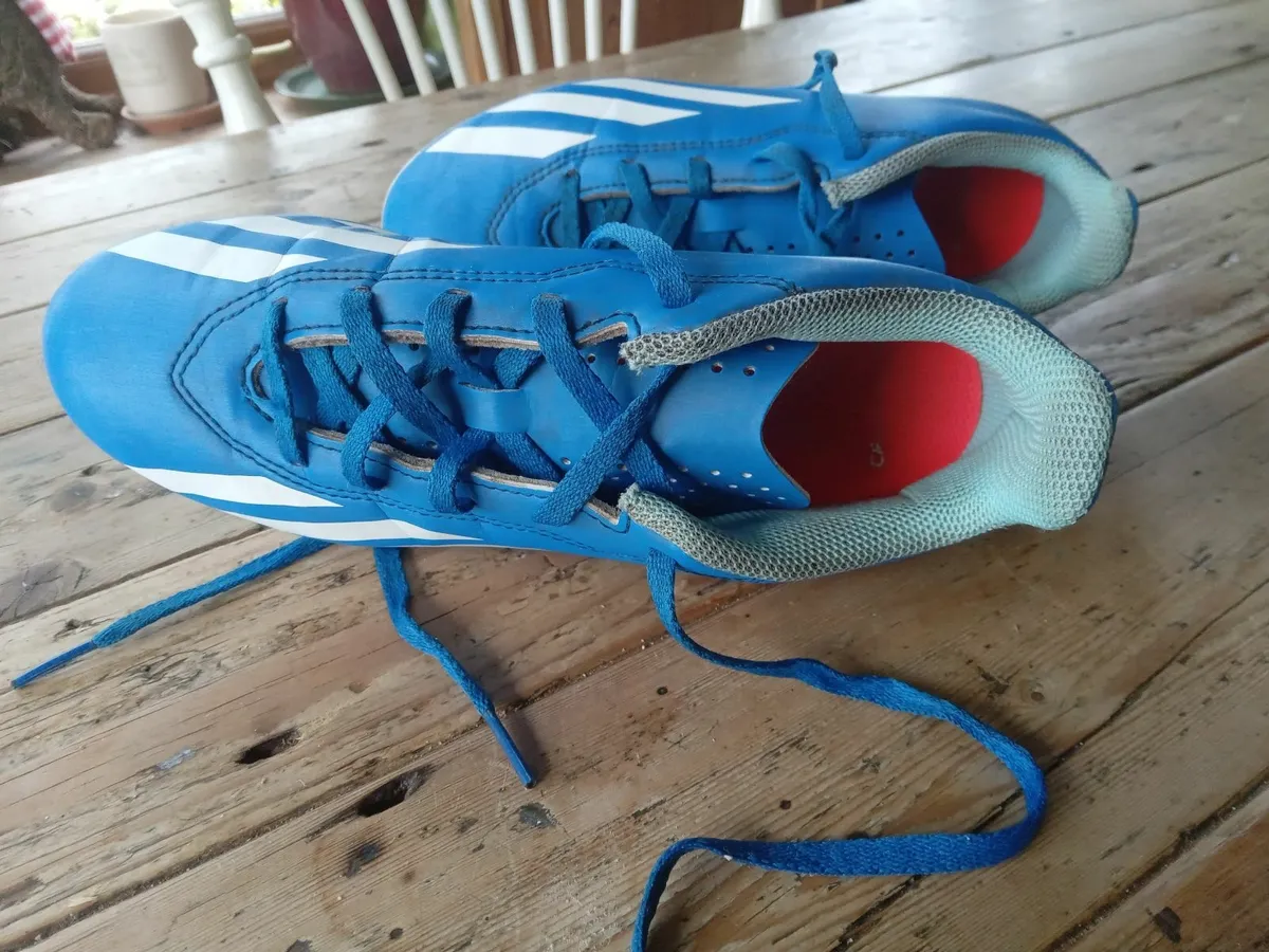 Kids football boots - Image 2