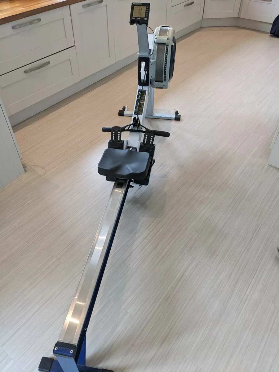 Concept 2 erg rowing machine - Image 2