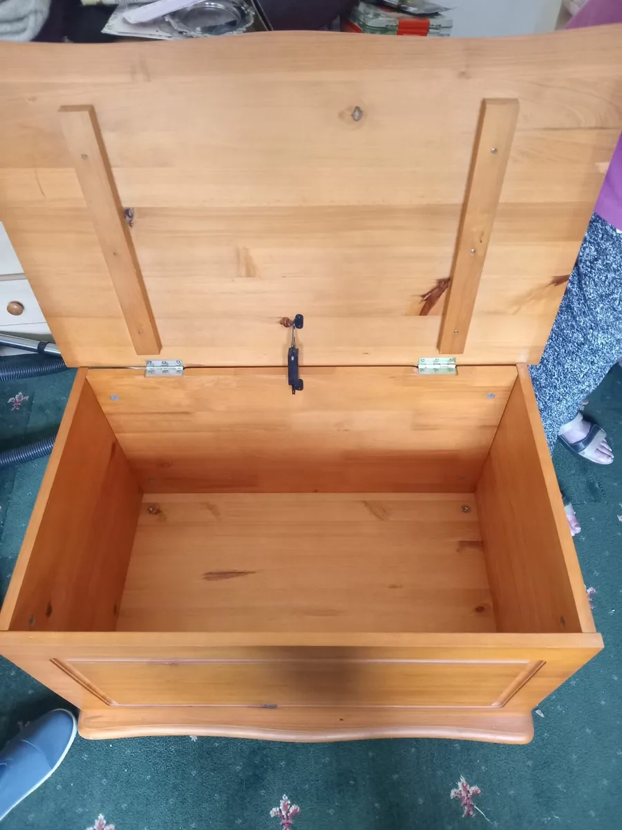 Blank box/ toy box - Image 2