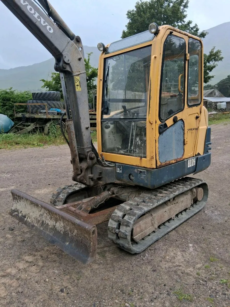 Volvo Mini Digger - Image 4