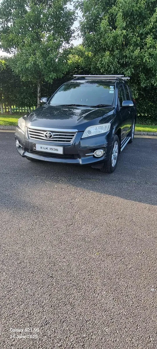 Toyota rav 4 - Image 1