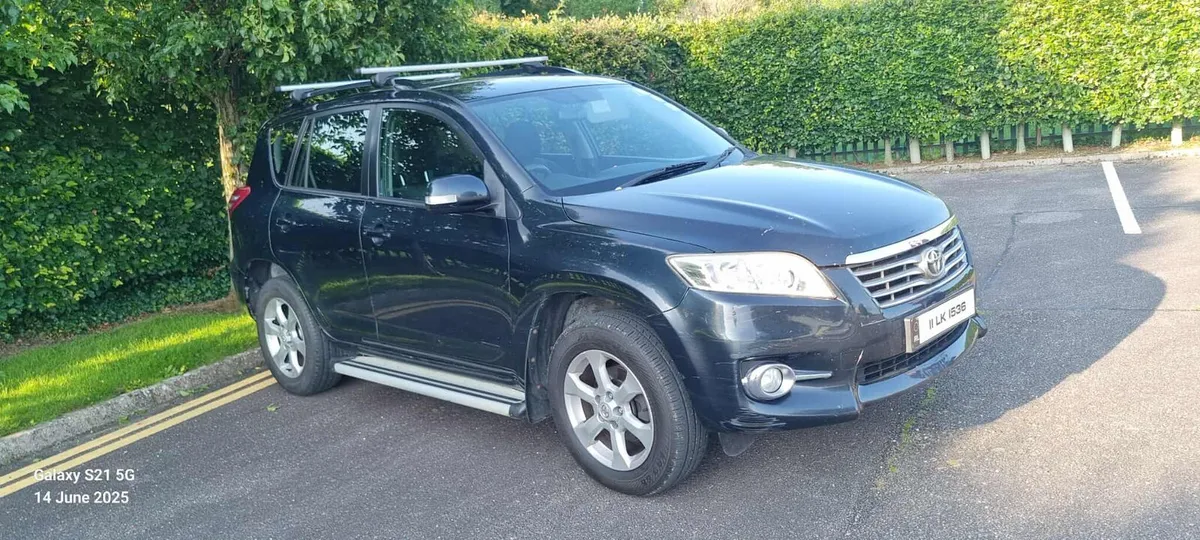 Toyota rav 4 - Image 2
