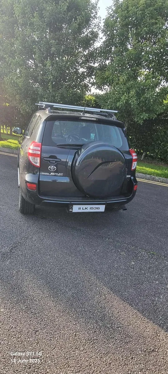 Toyota rav 4 - Image 4
