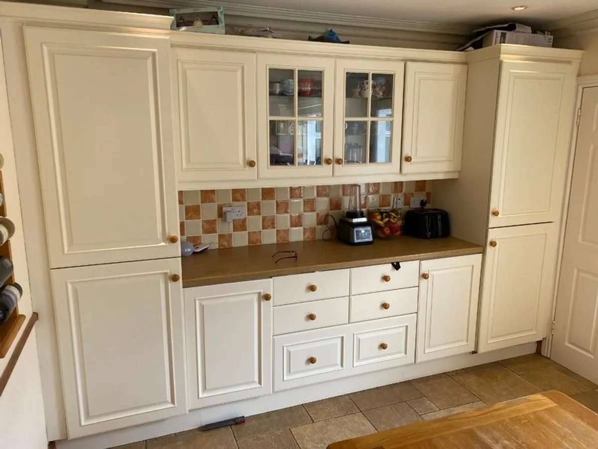 Kitchen units - Image 2