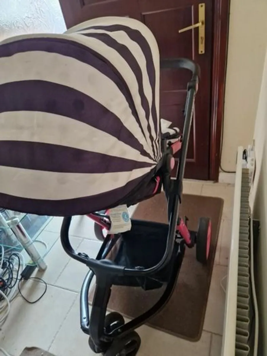 Cosatto Giggle 2 Pram Buggy Set with Accessories - Image 3
