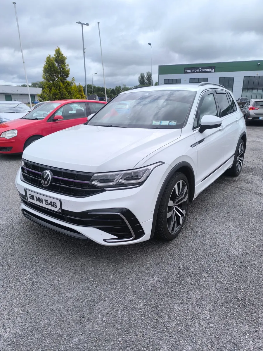 211 Volkswagen Tiguan 2.0 TDI R LINE - Image 2