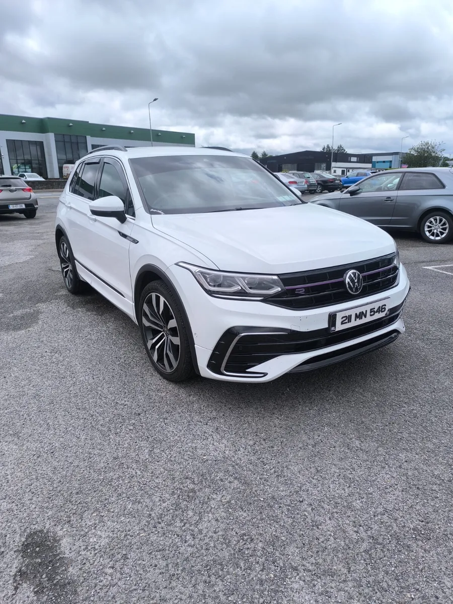 211 Volkswagen Tiguan 2.0 TDI R LINE - Image 1