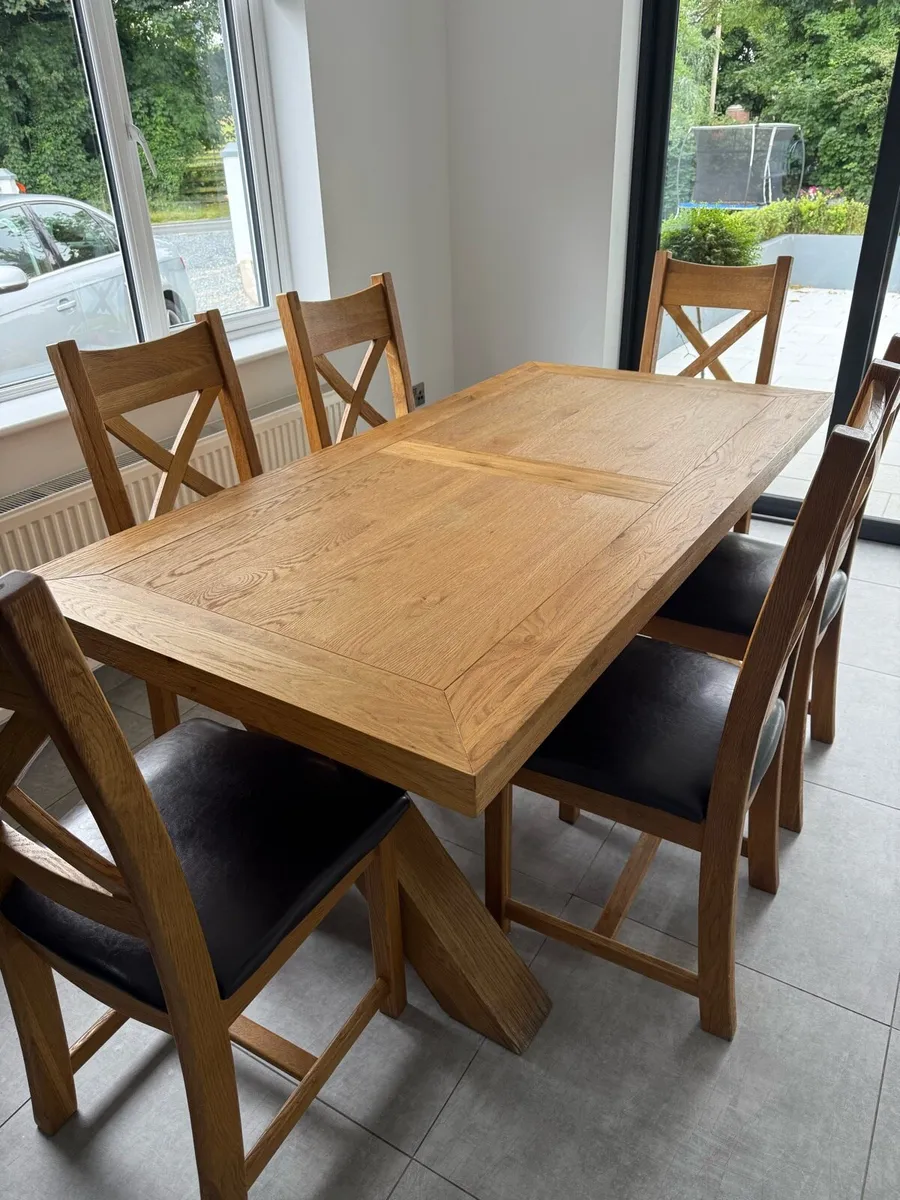 Solid Oak Table & 6 Chairs - Image 2