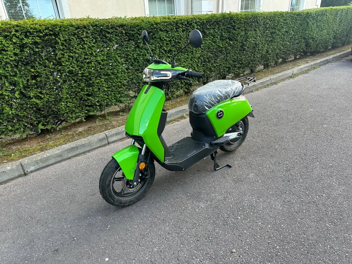 NEW Super Soco CUX - Electric Moped - 0miles - Image 1
