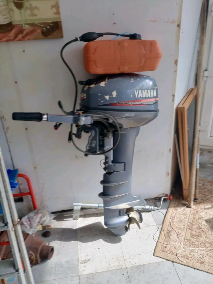 Boat engine - Image 1