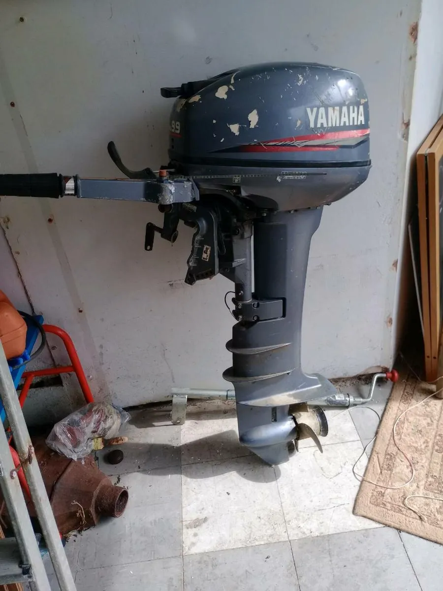 Boat engine - Image 2