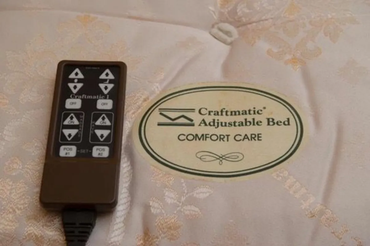 Craftmatic Electric Adjustable Beds x 2 - Image 2
