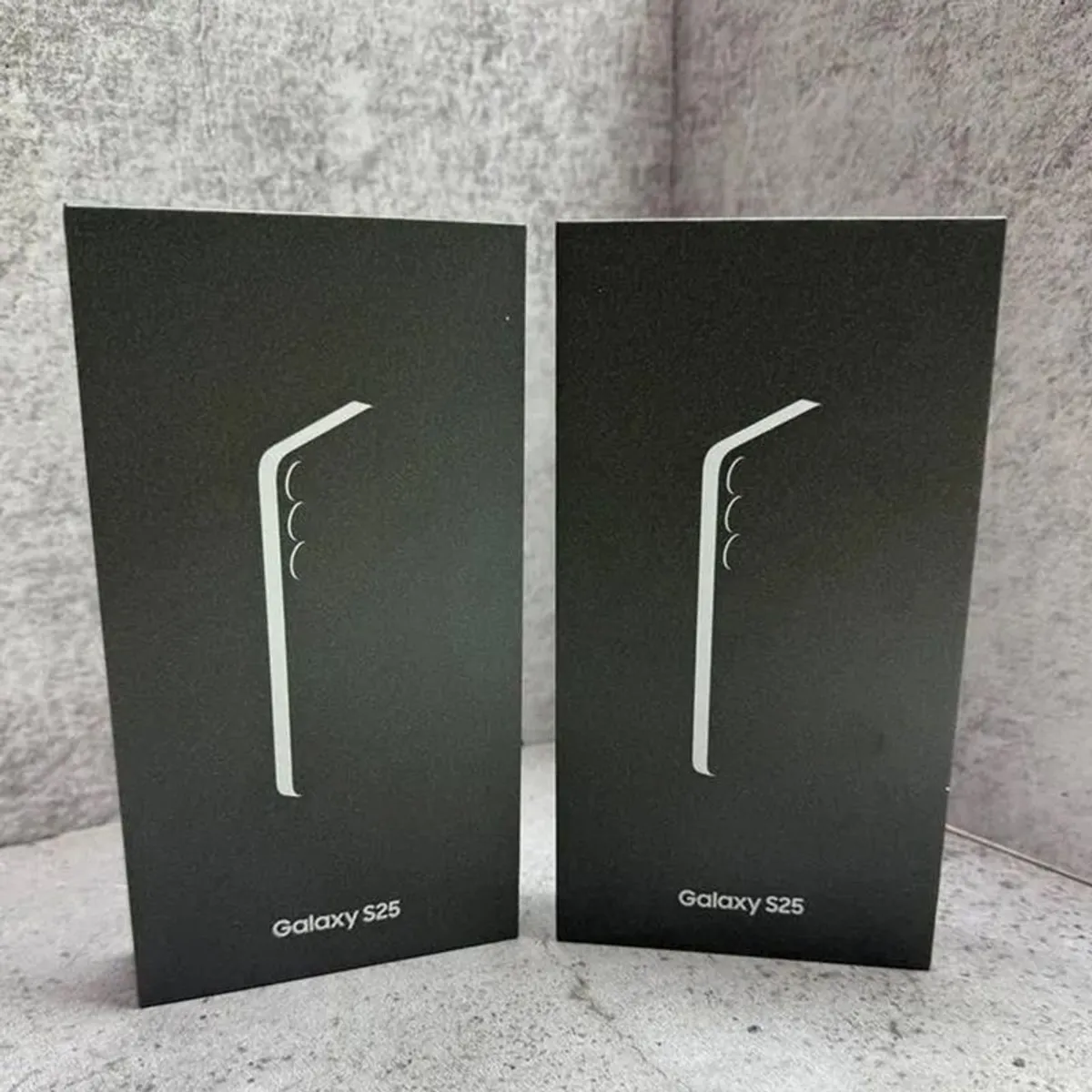 Samsung S25 - EU / Irish Model