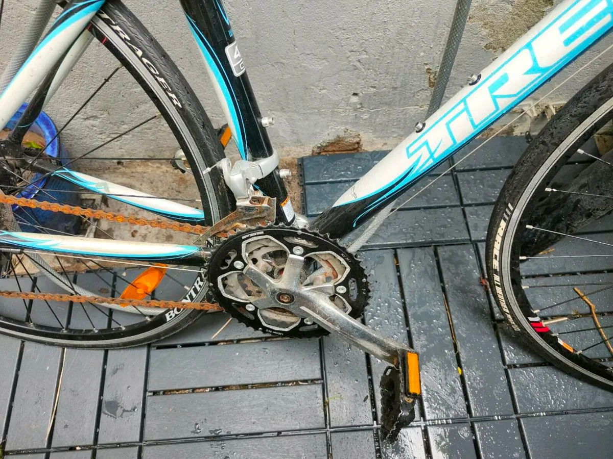 Bontrager Trek road bike - Image 2