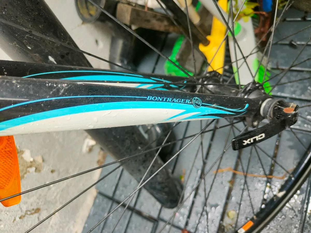 Bontrager Trek road bike - Image 3