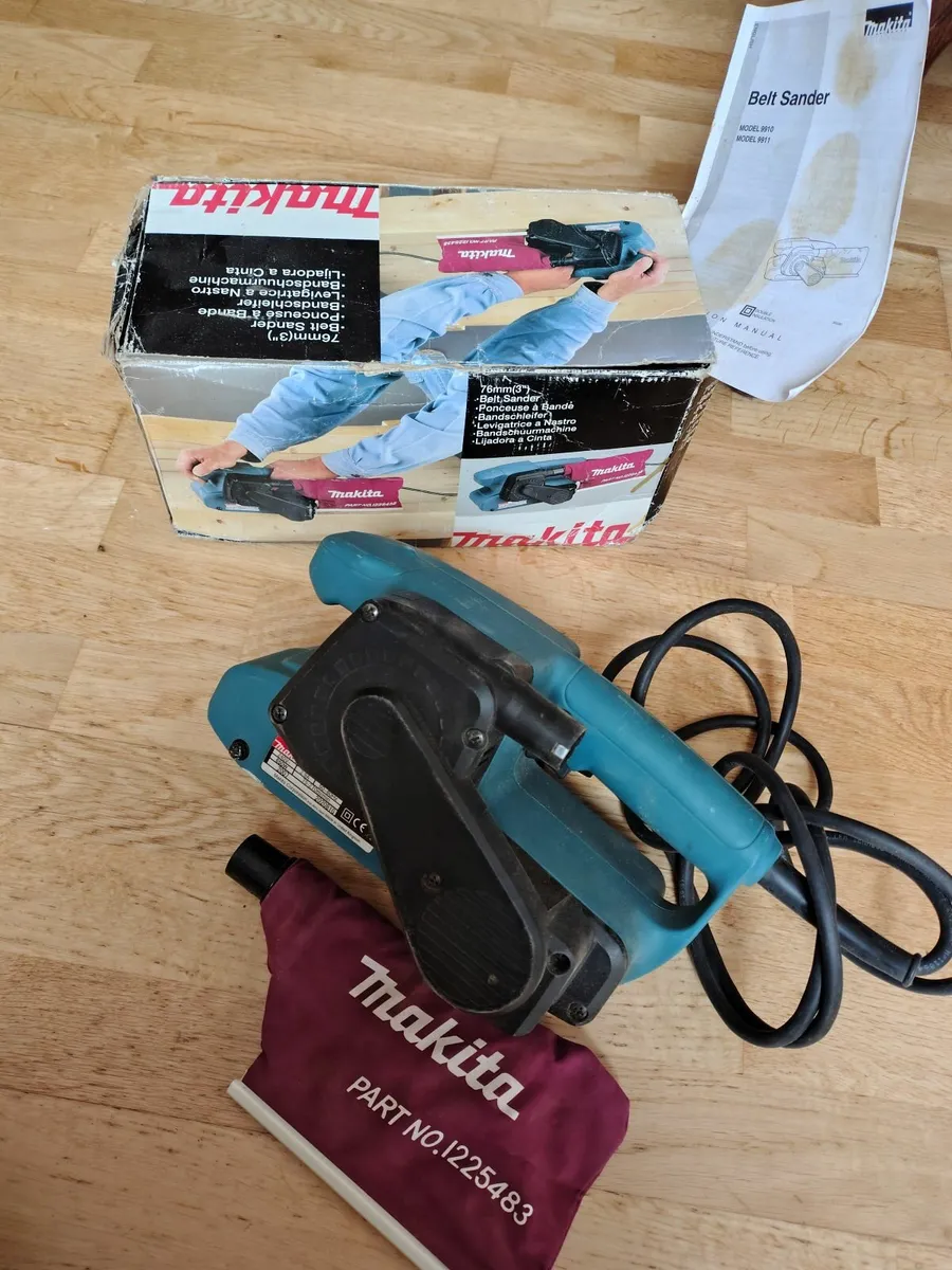 Makita belt sander - Image 1