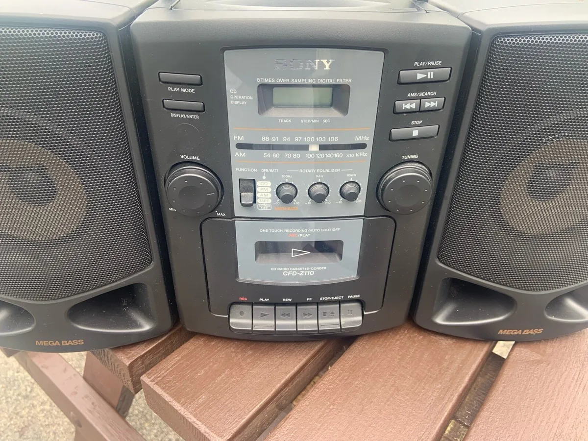 SONY BOOM BOX 1990s Working - Image 2