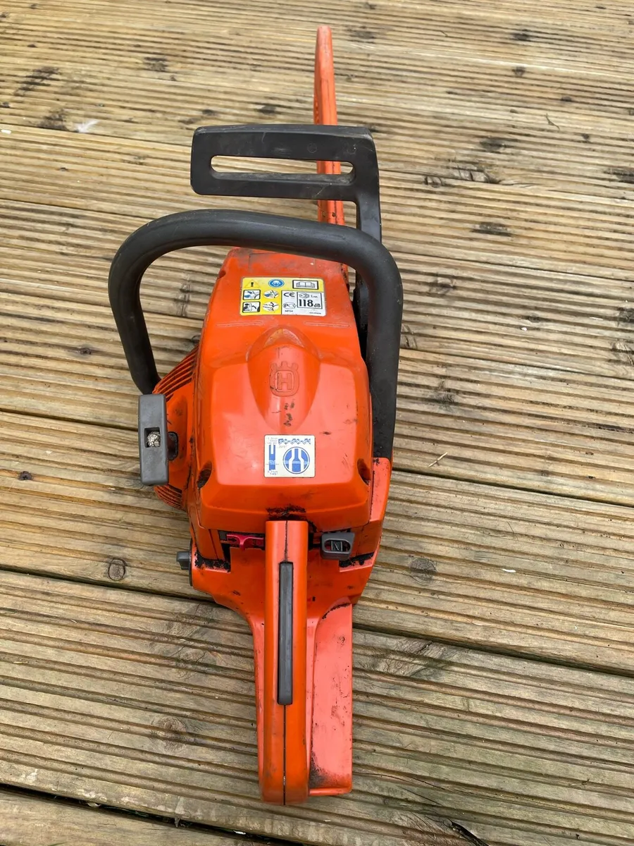 Chainsaw and hedge trimmer for sale - Image 3