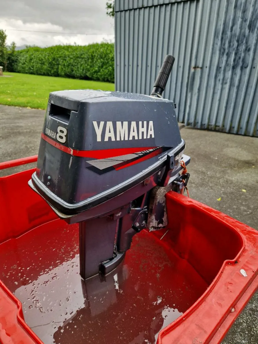 Yahama 8HP 2 stroke outboard - Image 1