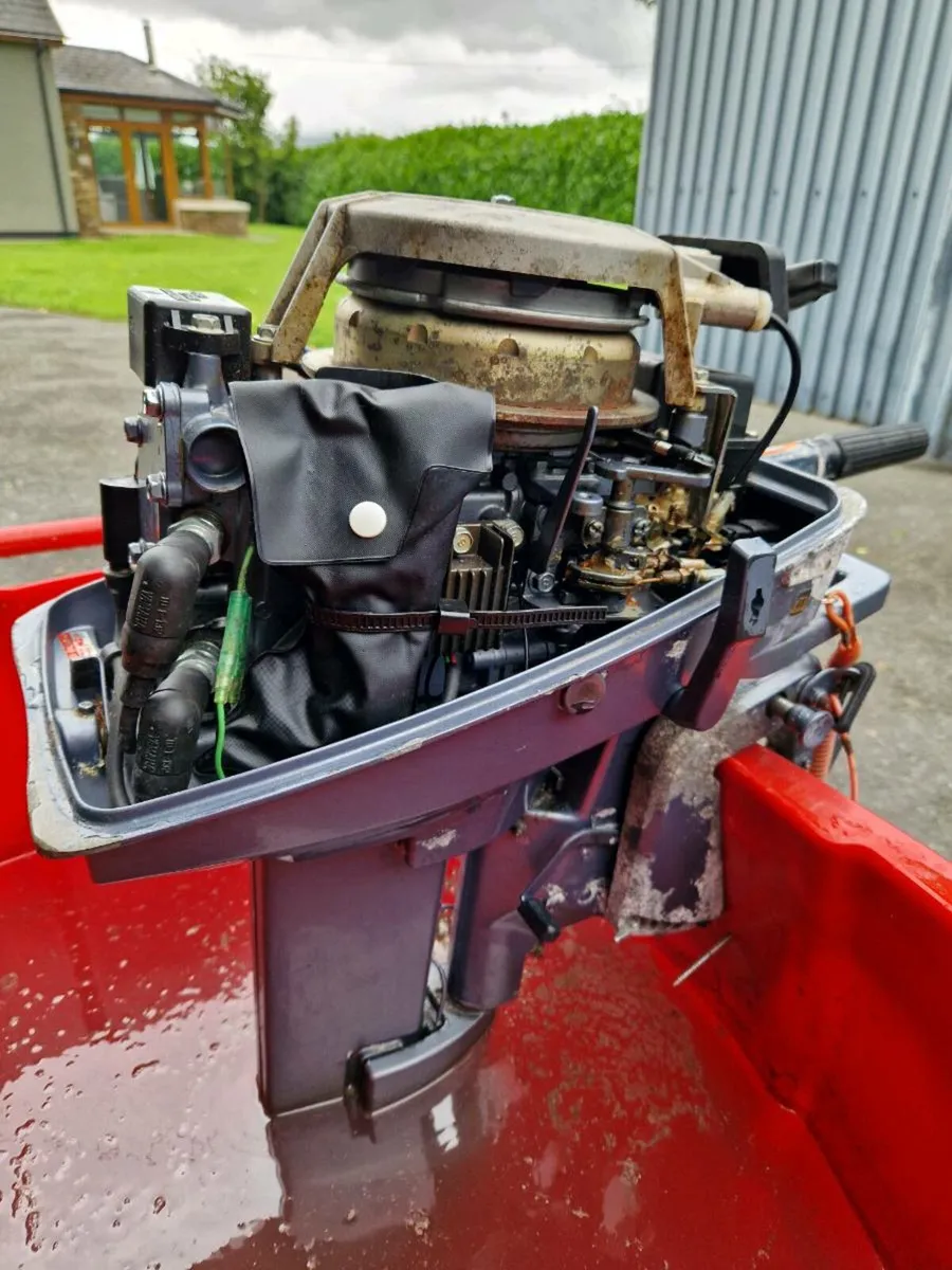 Yahama 8HP 2 stroke outboard - Image 4