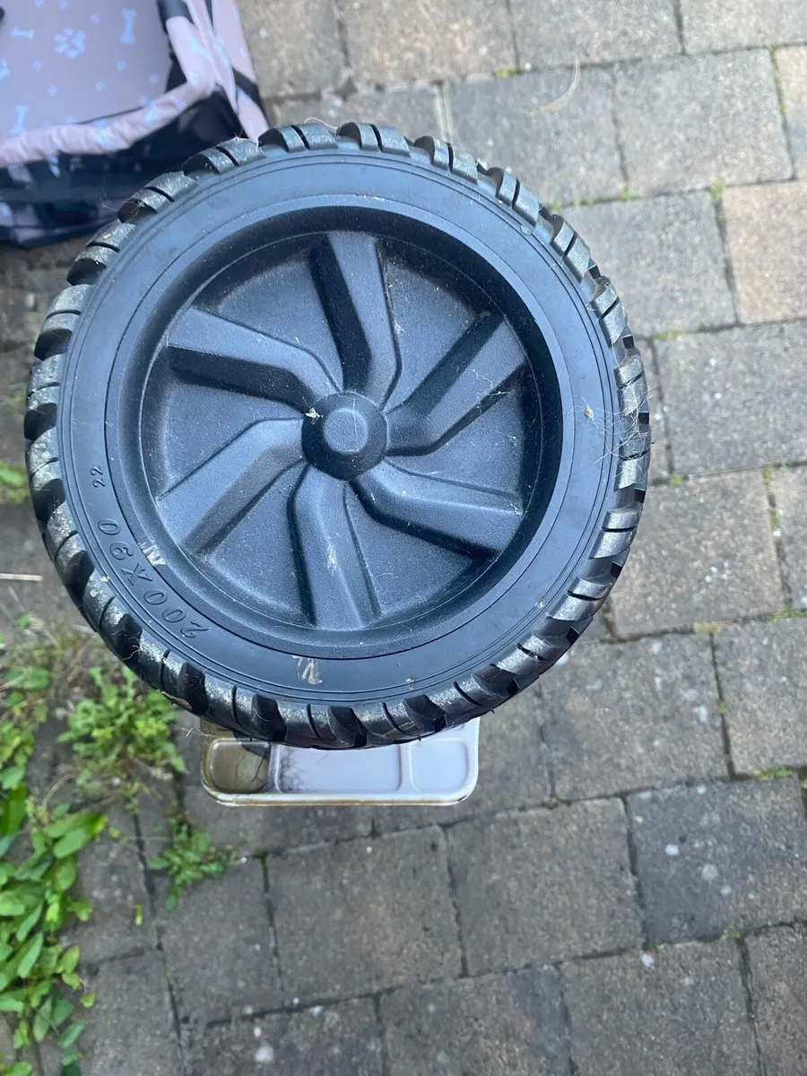 Hoverboard - Image 2