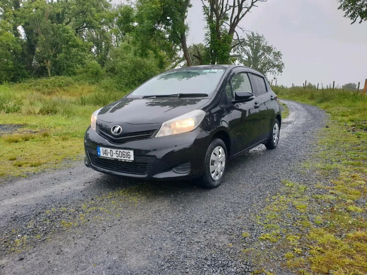 2014 Toyota Vitz Automatic - Image 3