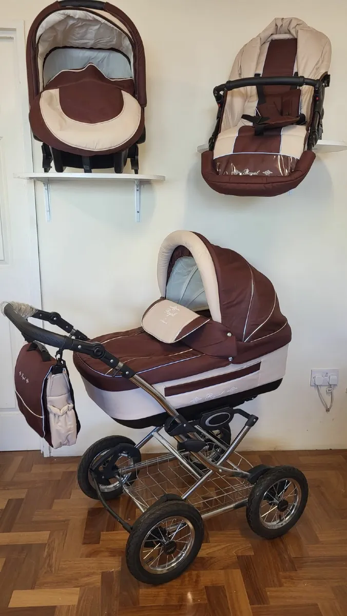 New Retro Pram Set - Image 1