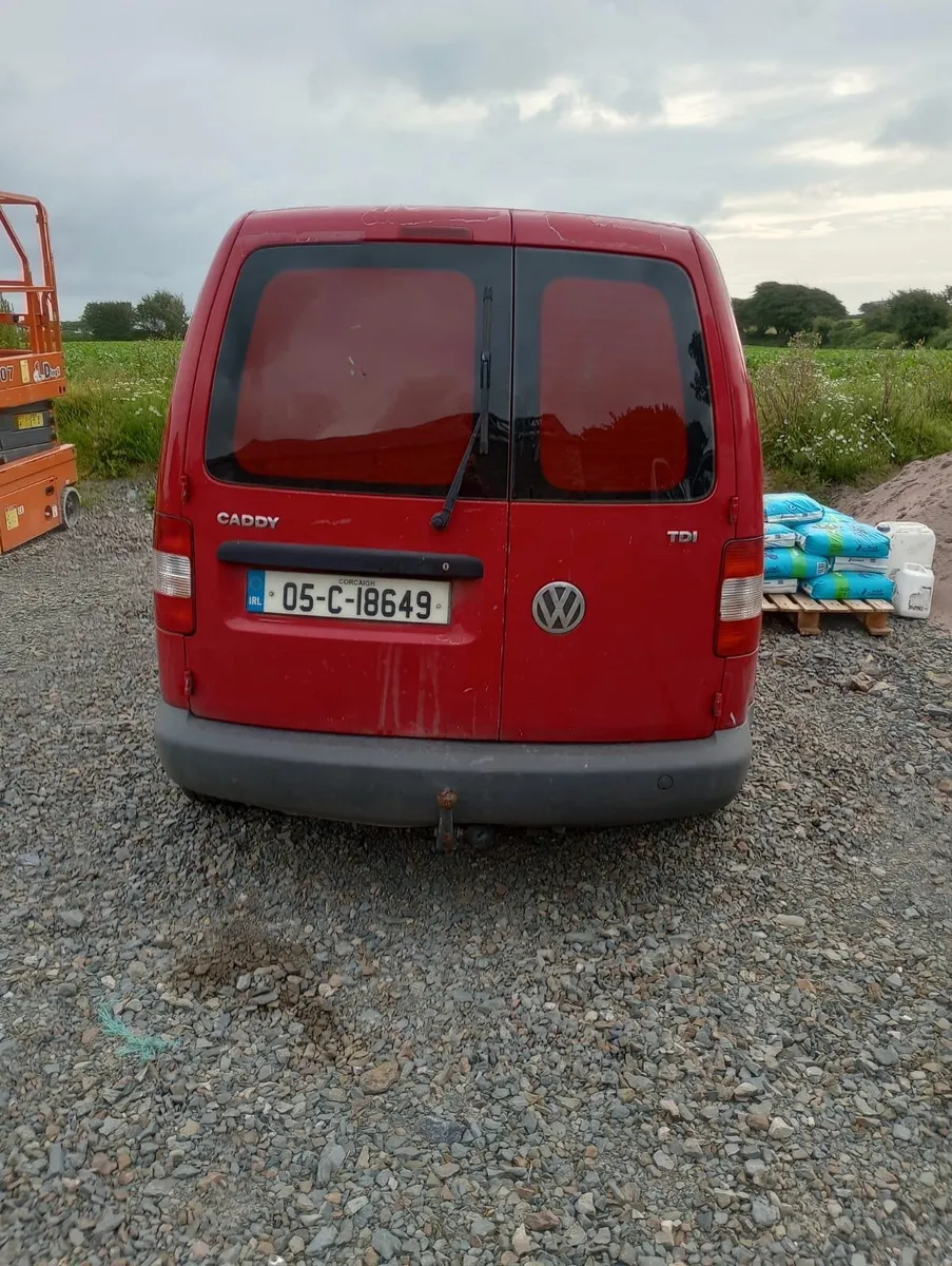 Volkswagen Caddy 2005 - Image 3