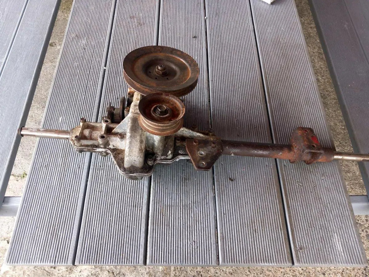 GUTBROD/M.T.D transmission for sale - Image 1