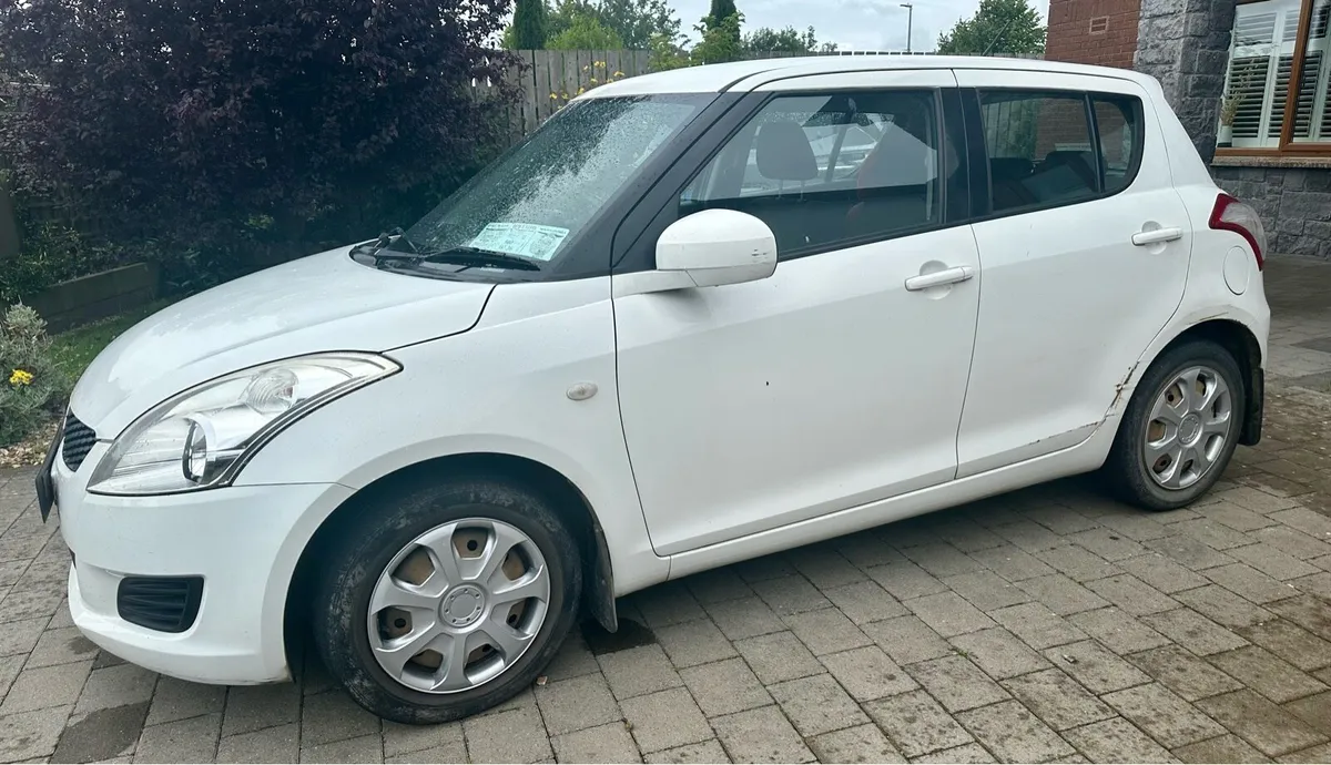 Suzuki Swift - Image 1