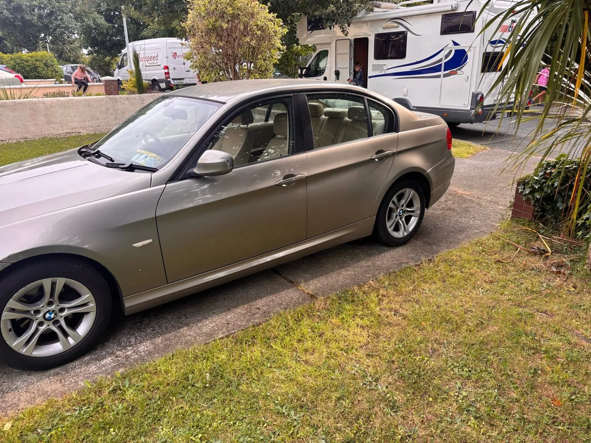Car - Image 2