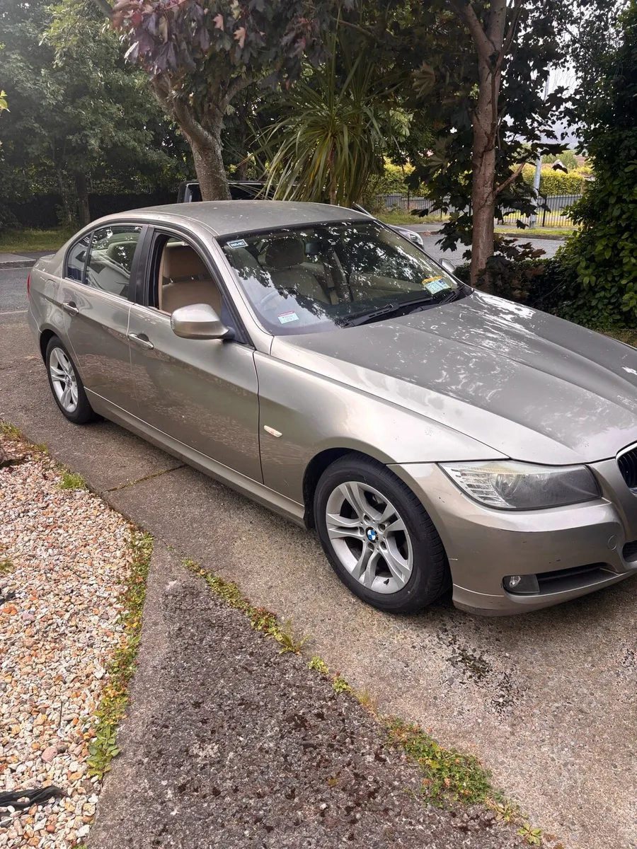 Car - Image 3