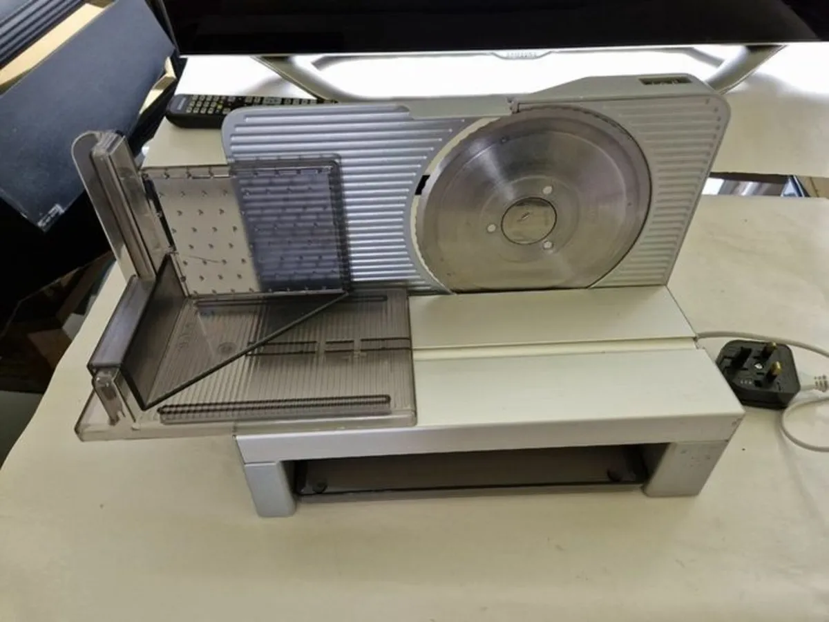 Ritter E16 Electric Meat Slicer Excellent conditio - Image 1