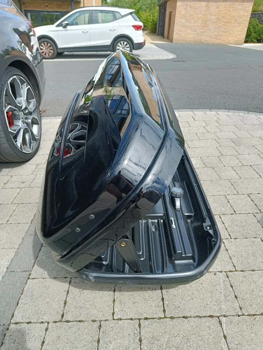 Roof Box - Black - 360L - Image 3