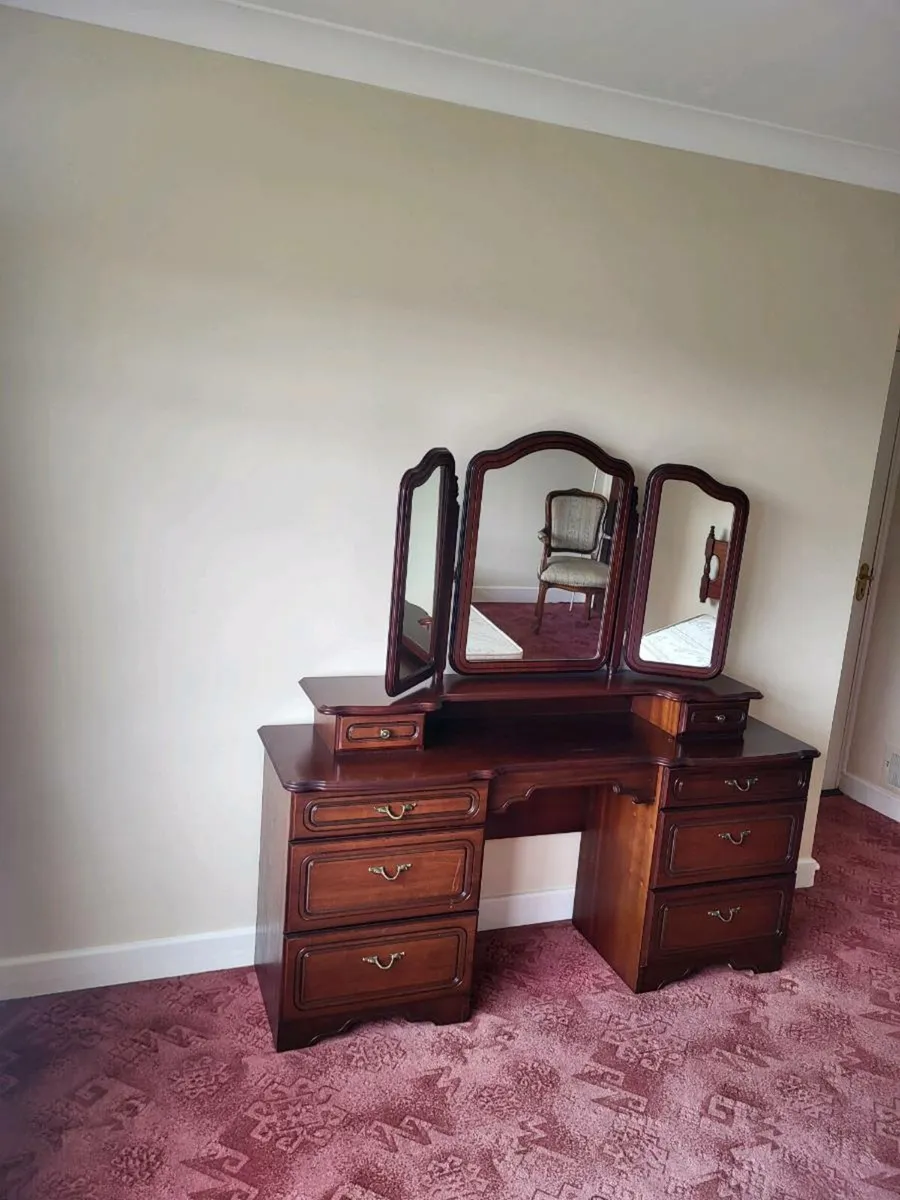 Dressing Table - Image 1