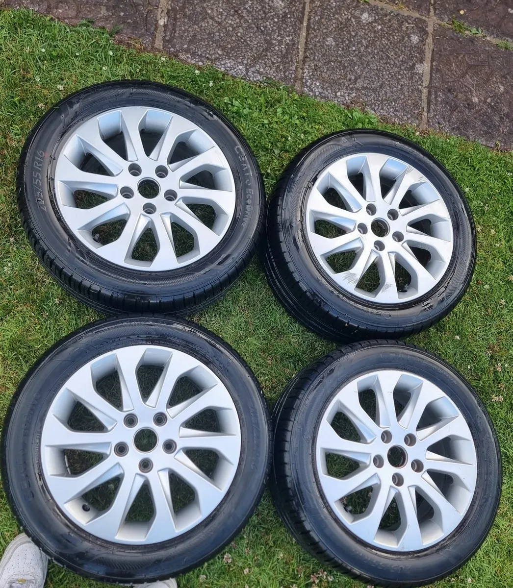 Mk3 Seat Leon 16" Alloys and Tyres - Image 1