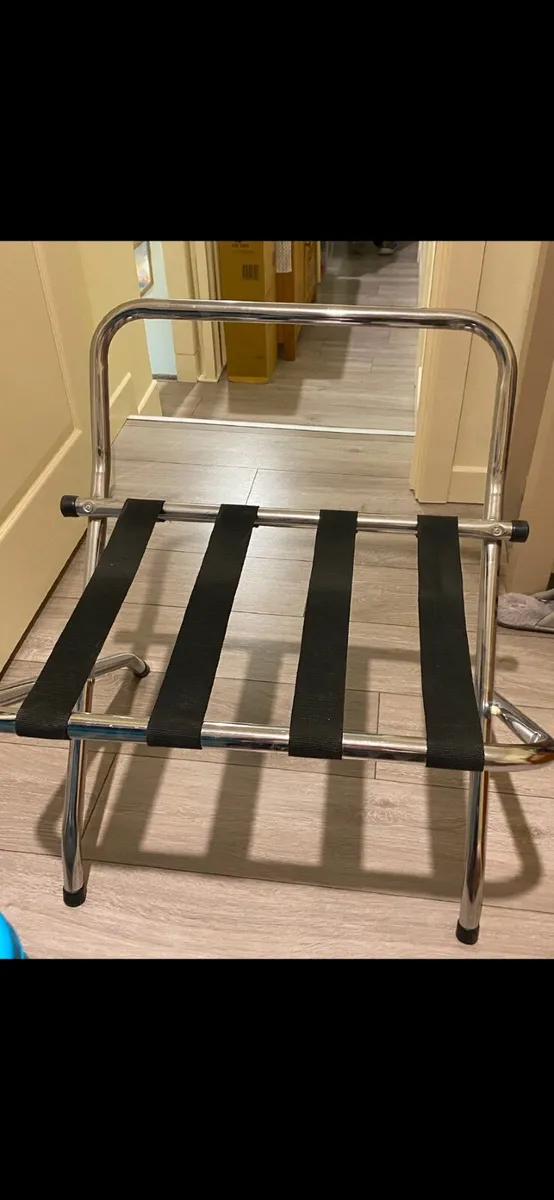 suit case holder - Image 2