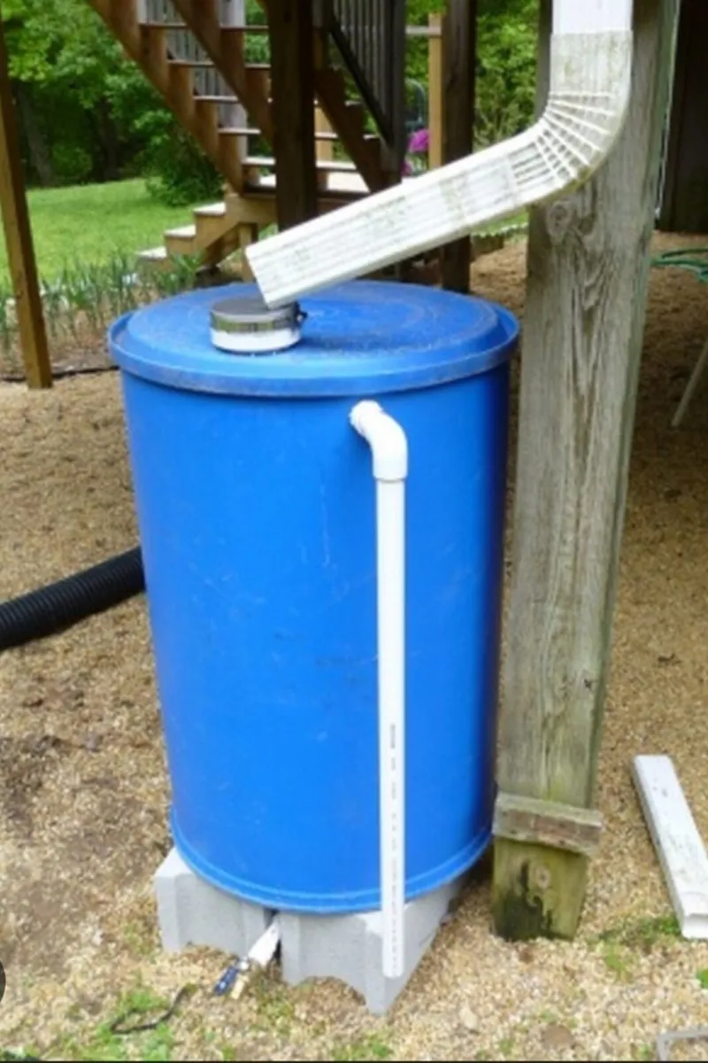 Blue barrels - Image 4