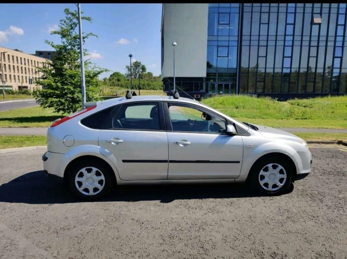 Car - Image 4