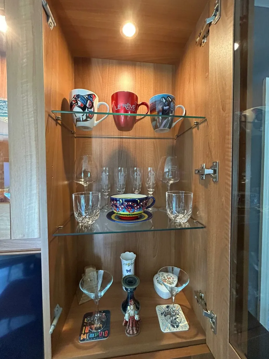 Display cabinet - Image 3