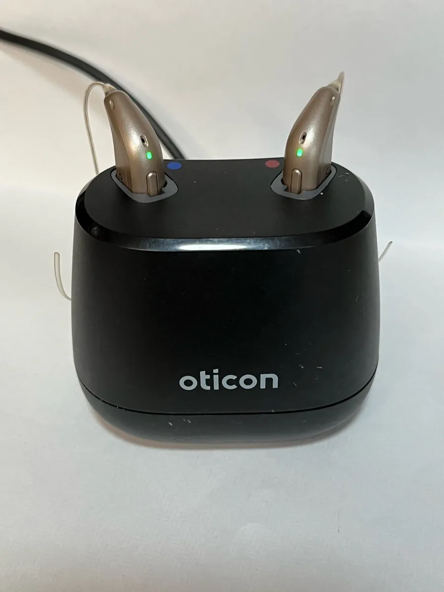 Hidden Hearing. Octicon Intent 3. Hearing Aids. - Image 1