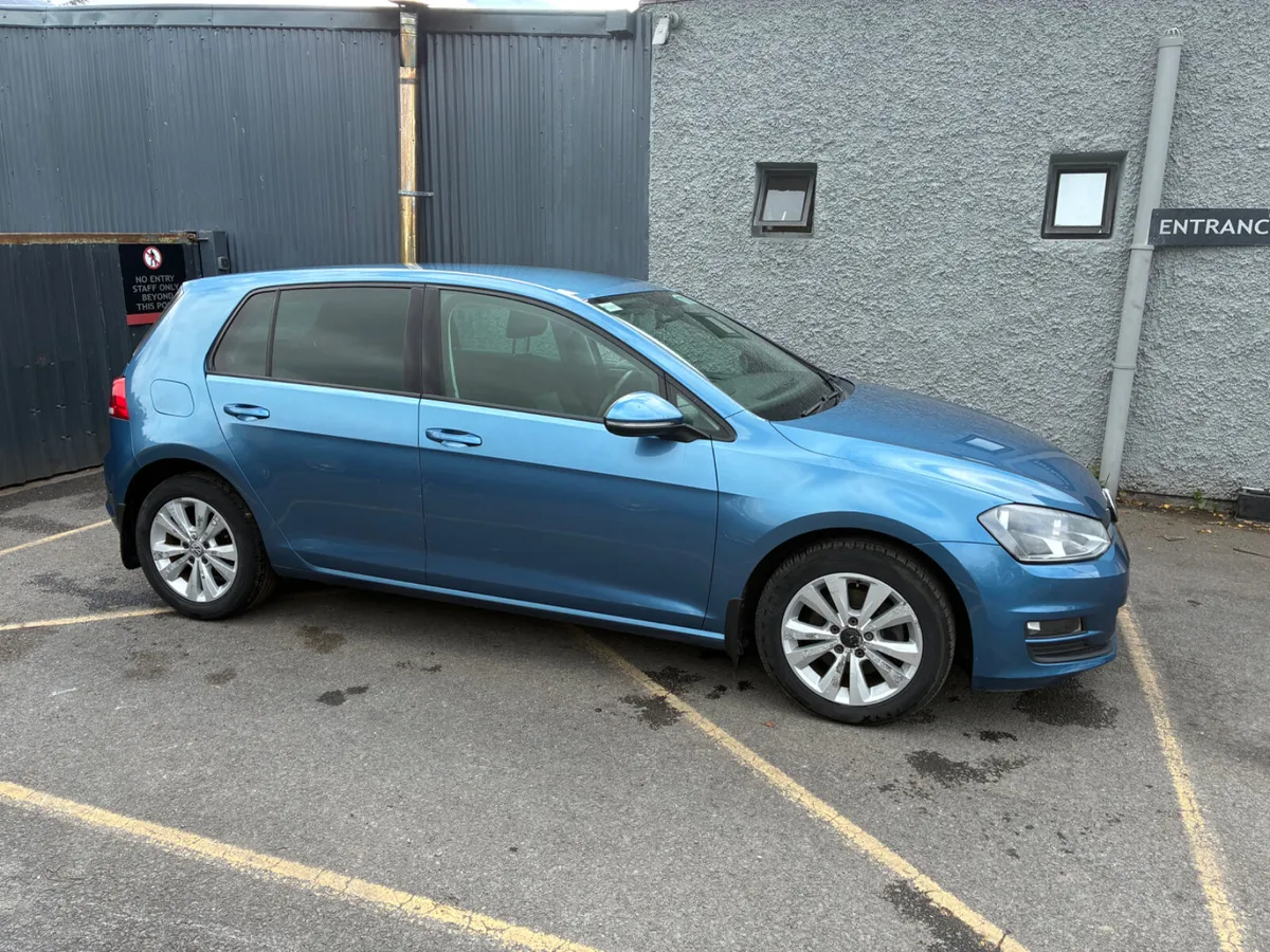 Volkswagen Golf 2014 - Image 2