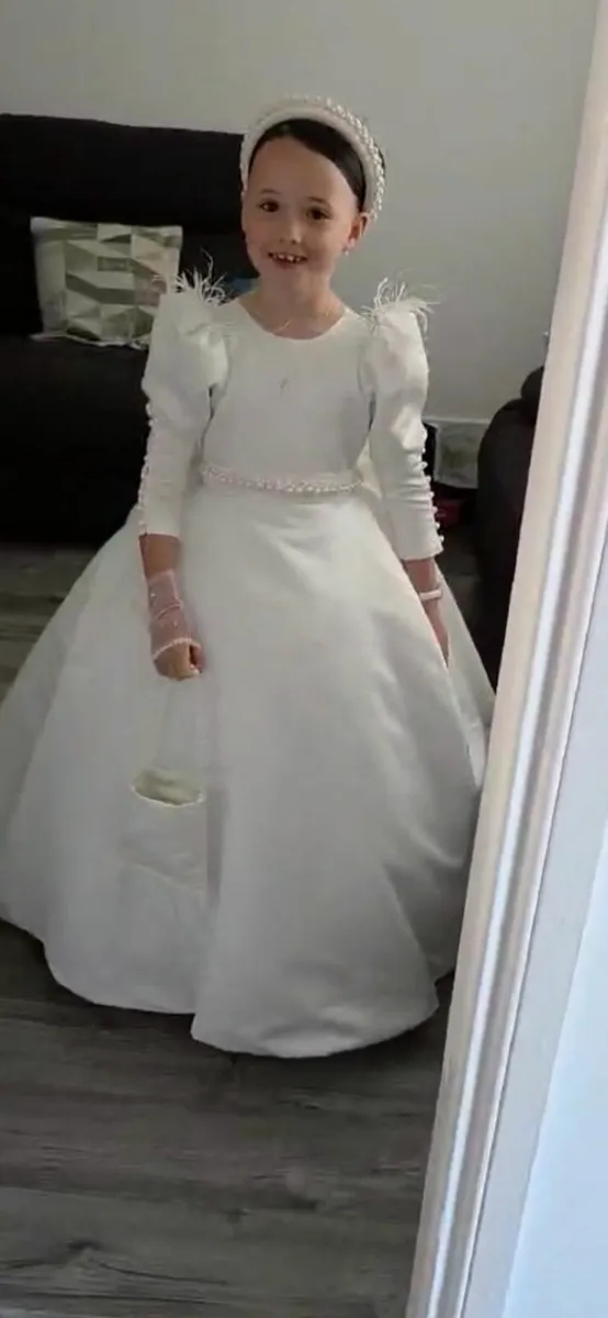 Communion dress - Image 1