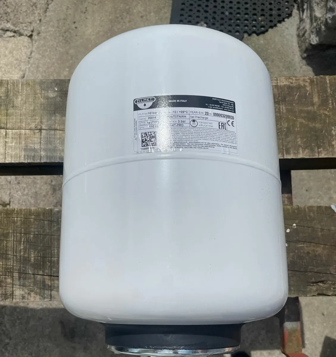 20 Litre White Pressure Vessel (Still in box) - Image 3
