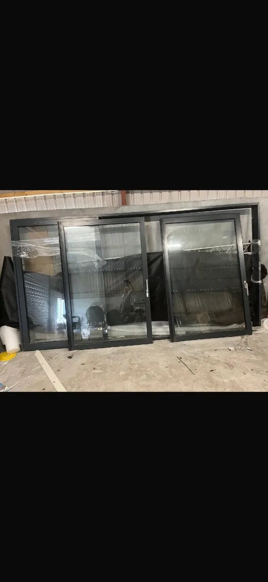 Door - Image 1