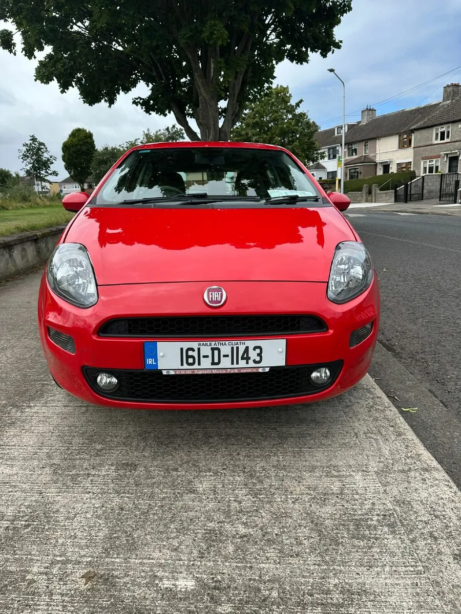 Fiat Punto 2016 - Image 2