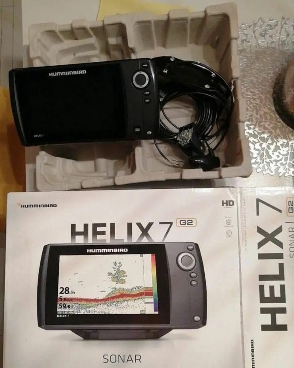 Humminbird Helix 7 G2 Fish Finder Crystal Clear - Image 1
