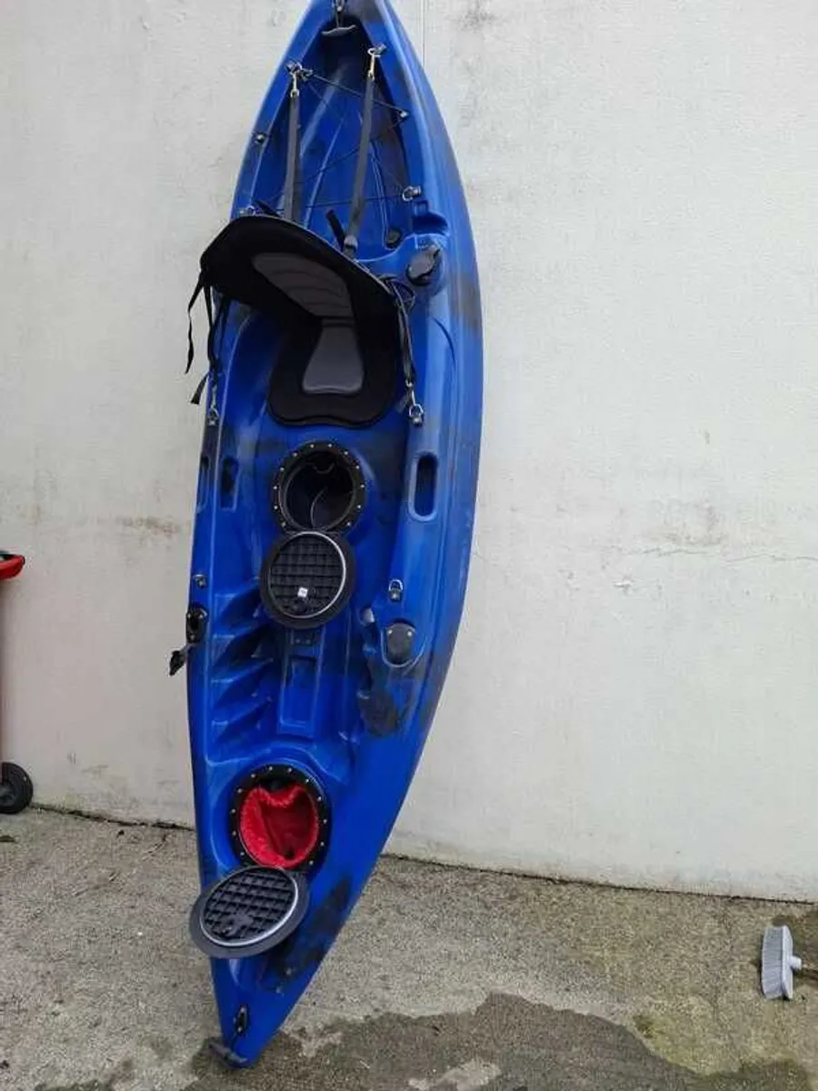 Kayak  for sale - Image 1