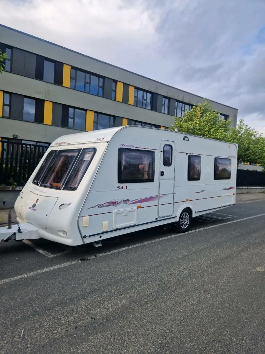 Caravan - Image 1